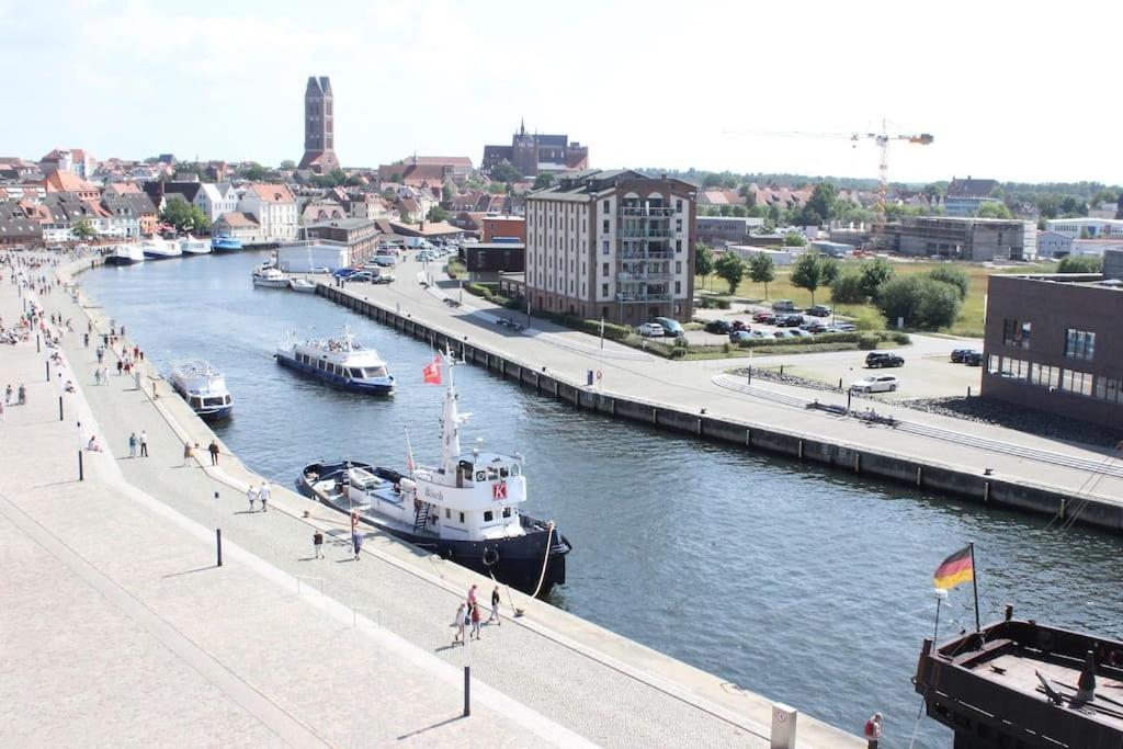 Ohlerich Speicher - Schlafen Im Hafen Wißmar Exteriér fotografie